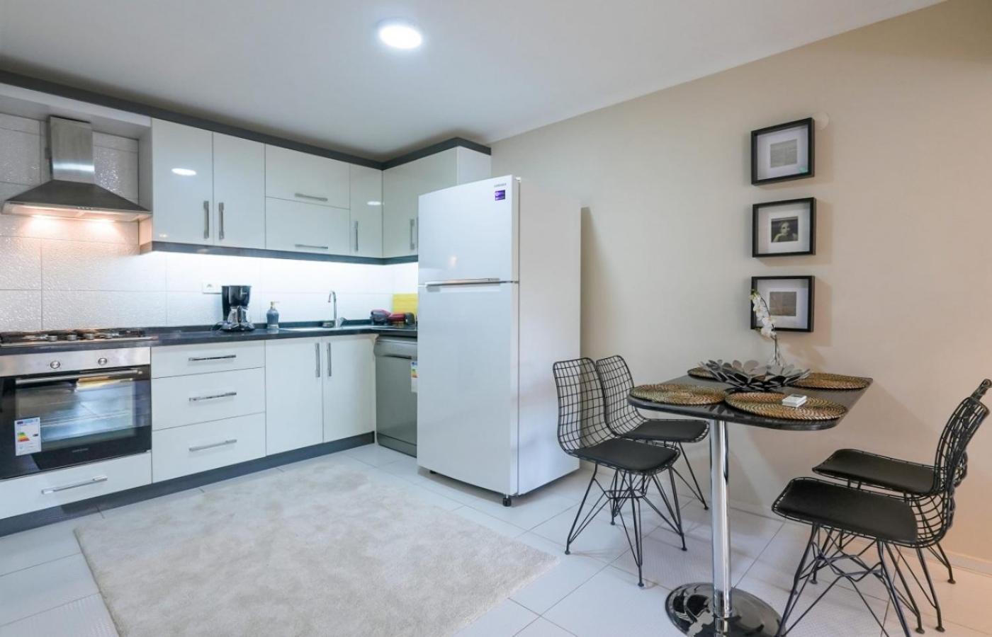 Апартаменты Excellent Flat Near Hadrian'S Gate Анталья Экстерьер фото